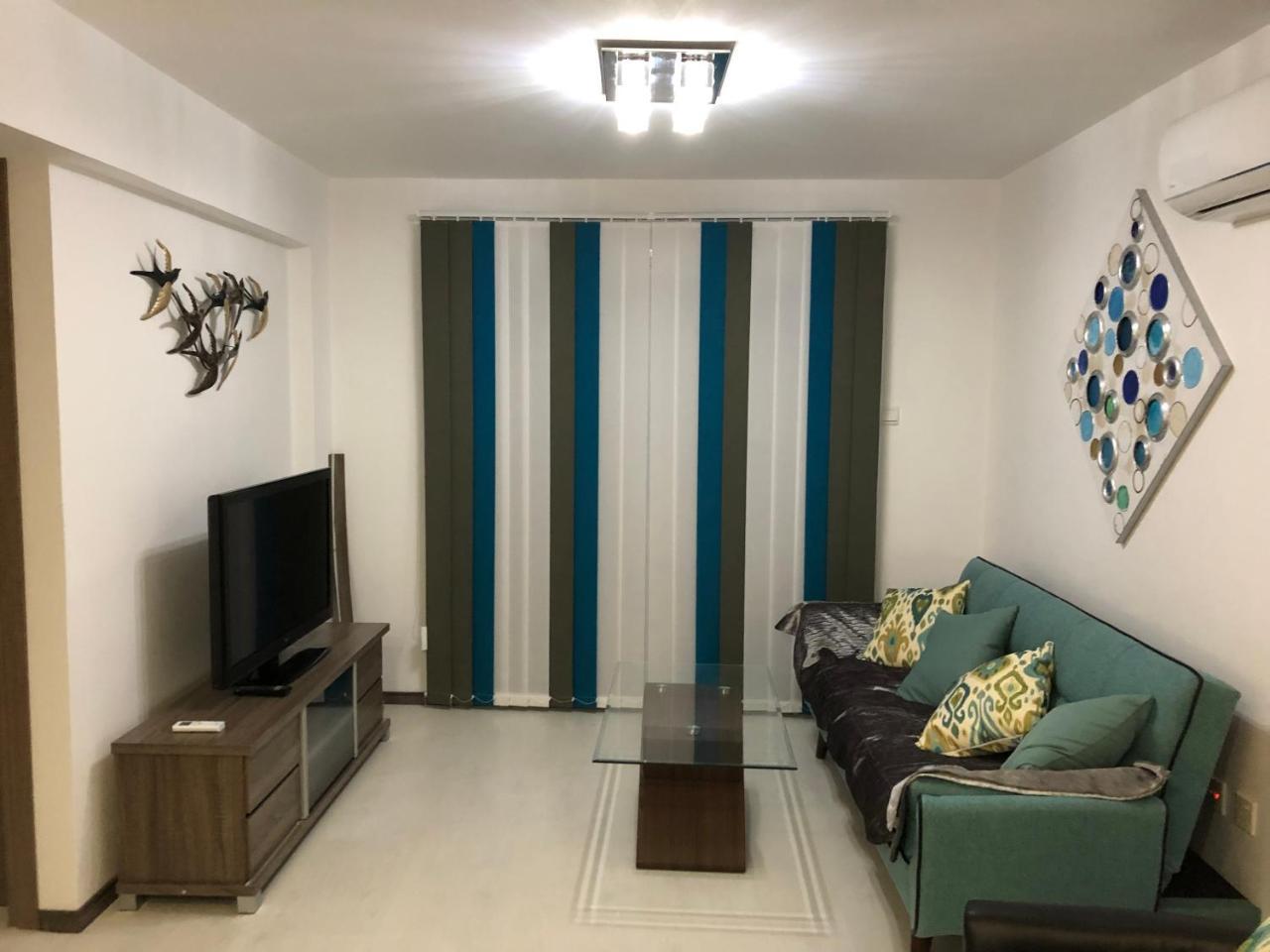 Luxury 2 Bed Apartment Next To The Beach Paralimni Exterior foto