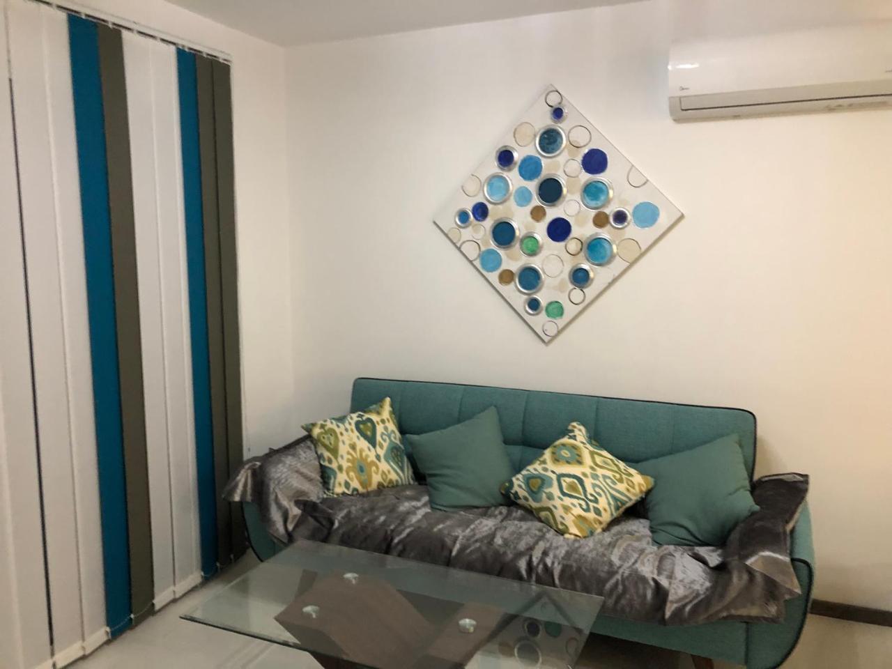Luxury 2 Bed Apartment Next To The Beach Paralimni Exterior foto