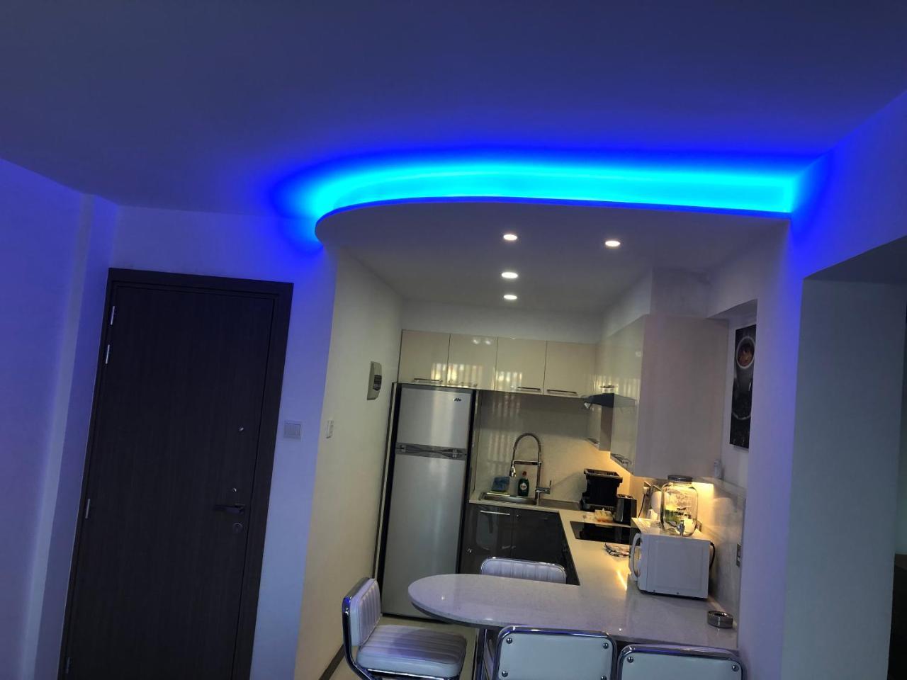 Luxury 2 Bed Apartment Next To The Beach Paralimni Exterior foto